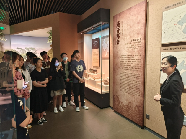 快3网页版登录入口与沧州市博物馆举行“馆校合作共建基地”揭牌仪式633.png 快3网页版登录入口与沧州市博物馆举行“馆校合作共建基地”揭牌仪式633.png